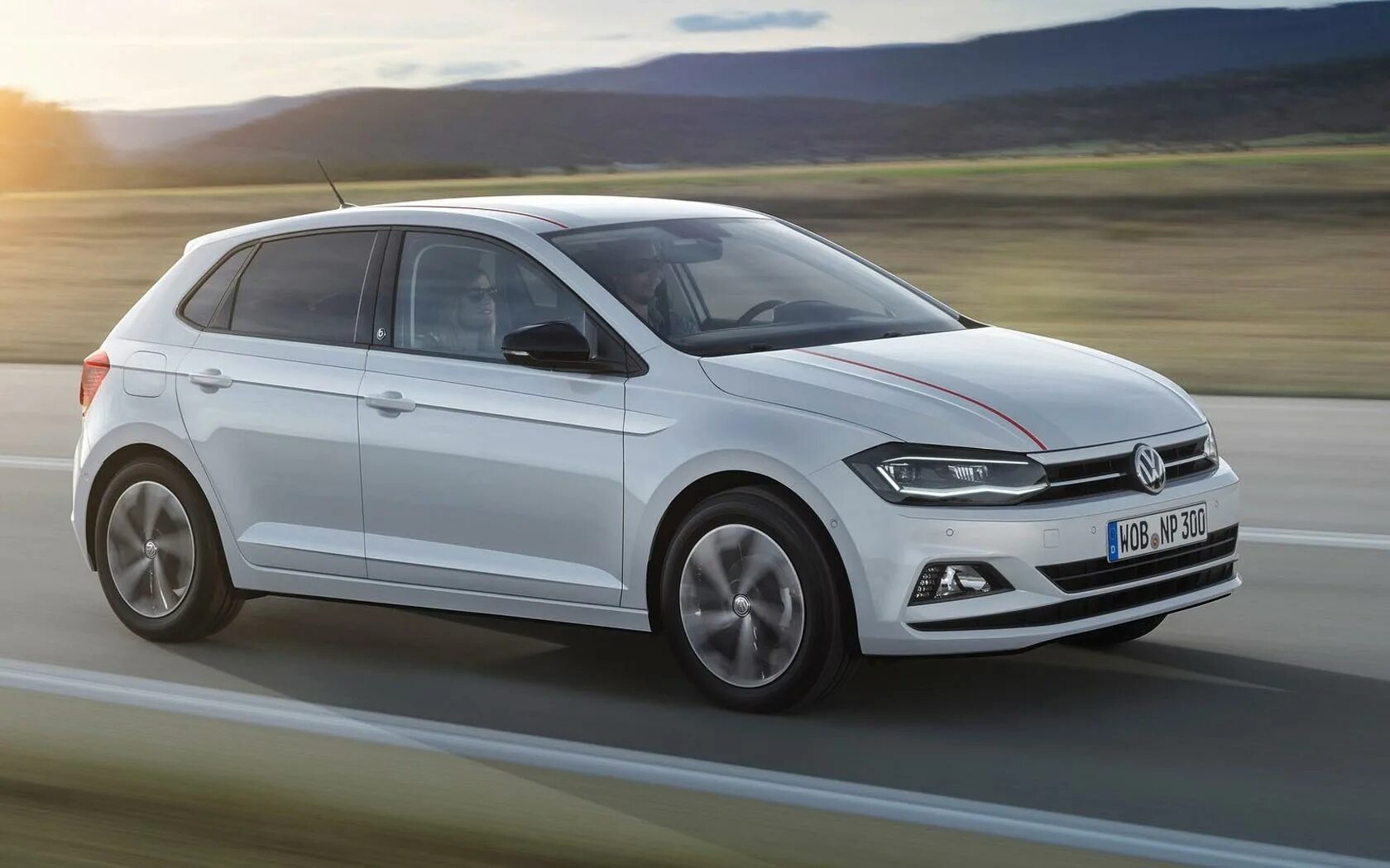 Volkswagen 6 поколение. Volkswagen Polo хэтчбек 2020. Фольксваген поло 2018 хэтчбек. VW Polo Hatchback 2020. Volkswagen Polo хэтчбек 2018.