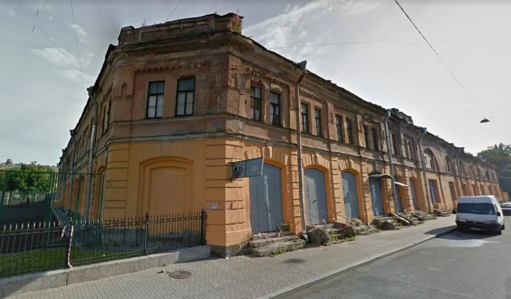 Охта групп евгеньевская. Уралмаш мытный двор екатеринбург. Мытный двор санкт петербург. Мытный двор петроградская спб. Мытный двор санкт-петербург фото.