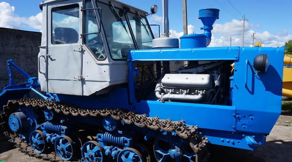 трактор хтз 150 гусеничный. трактор т 150 на гусеницах. дт т150 гусеничный. т150 на гусеницах. т150 гусеничный бульдозер.