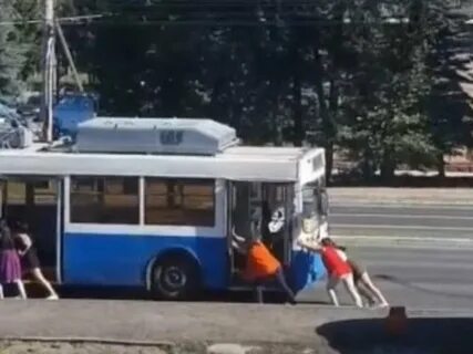 Водитель троллейбуса брянск