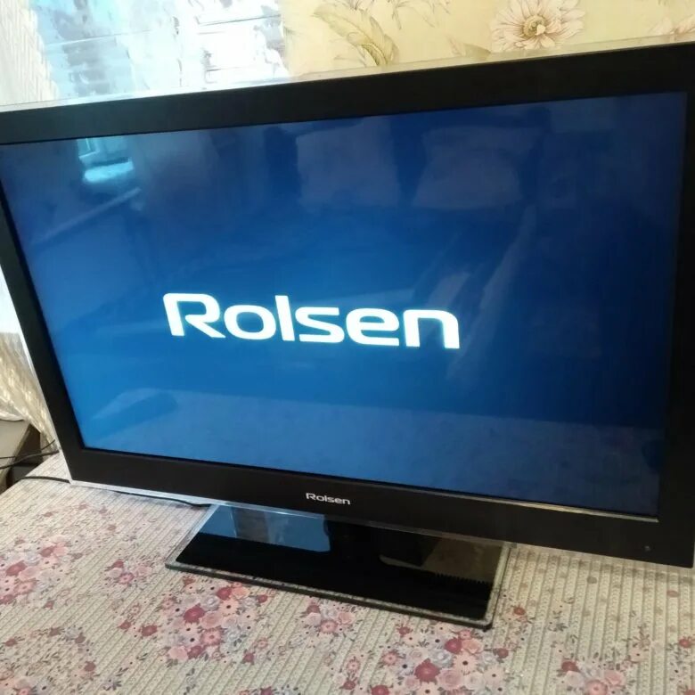 Ролсен телевизор 32 дюйма. Телевизор Rolsen 24 дюйма. Rolsen 32b05f. Rolsen 32d1309t2c. Телевизор лабинске