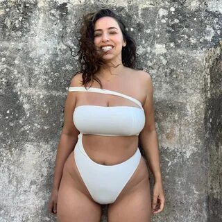Jada Sezer on Twitter: "You were born #beachbodyready 💕 https://t.co/...