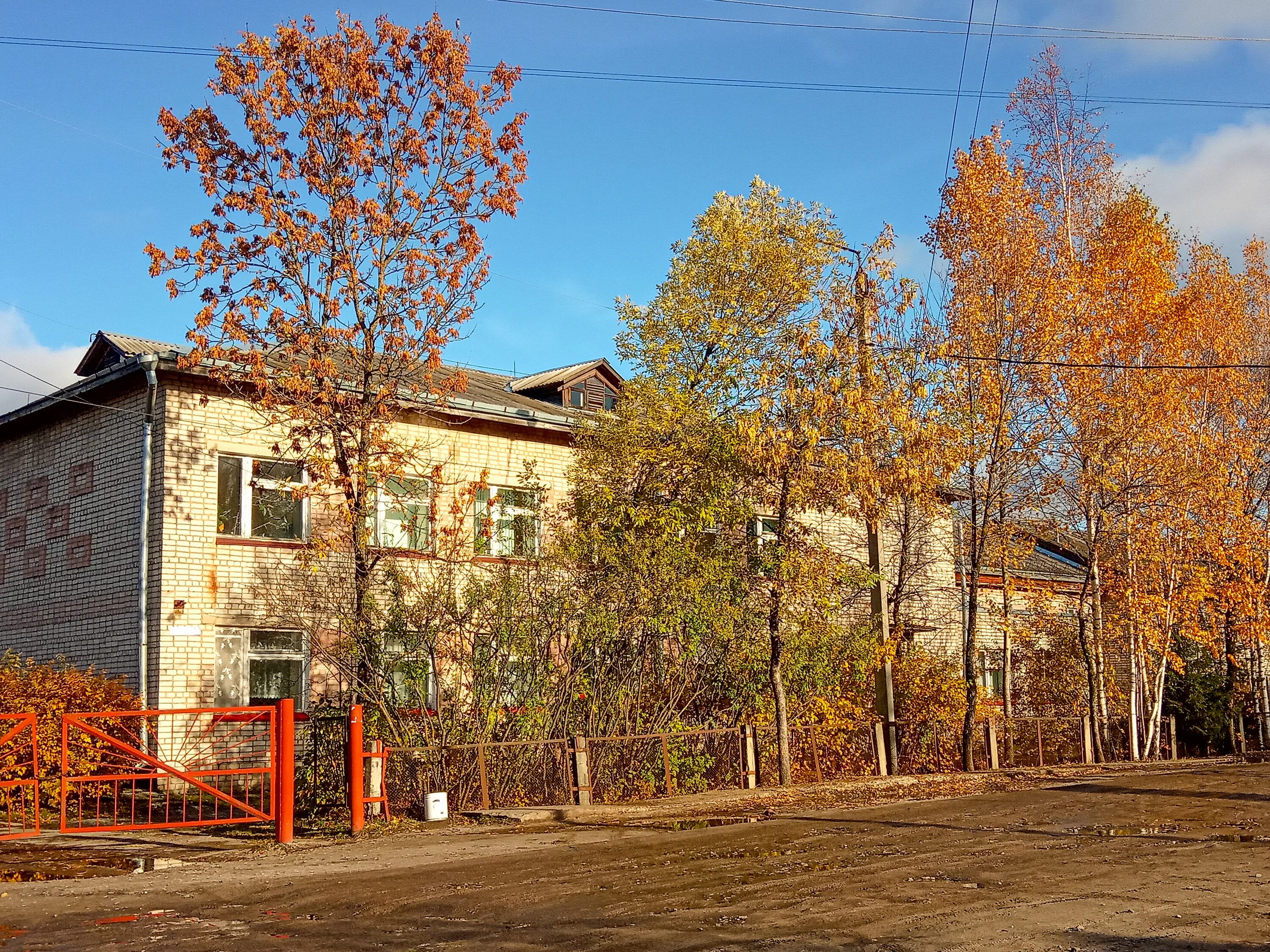 Больничный городок 4. Шарьинский медицинский колледж. Мед колледж в Шарье. Шарьинский политехнический техникум Шарья. Шарья больничный городок 8.