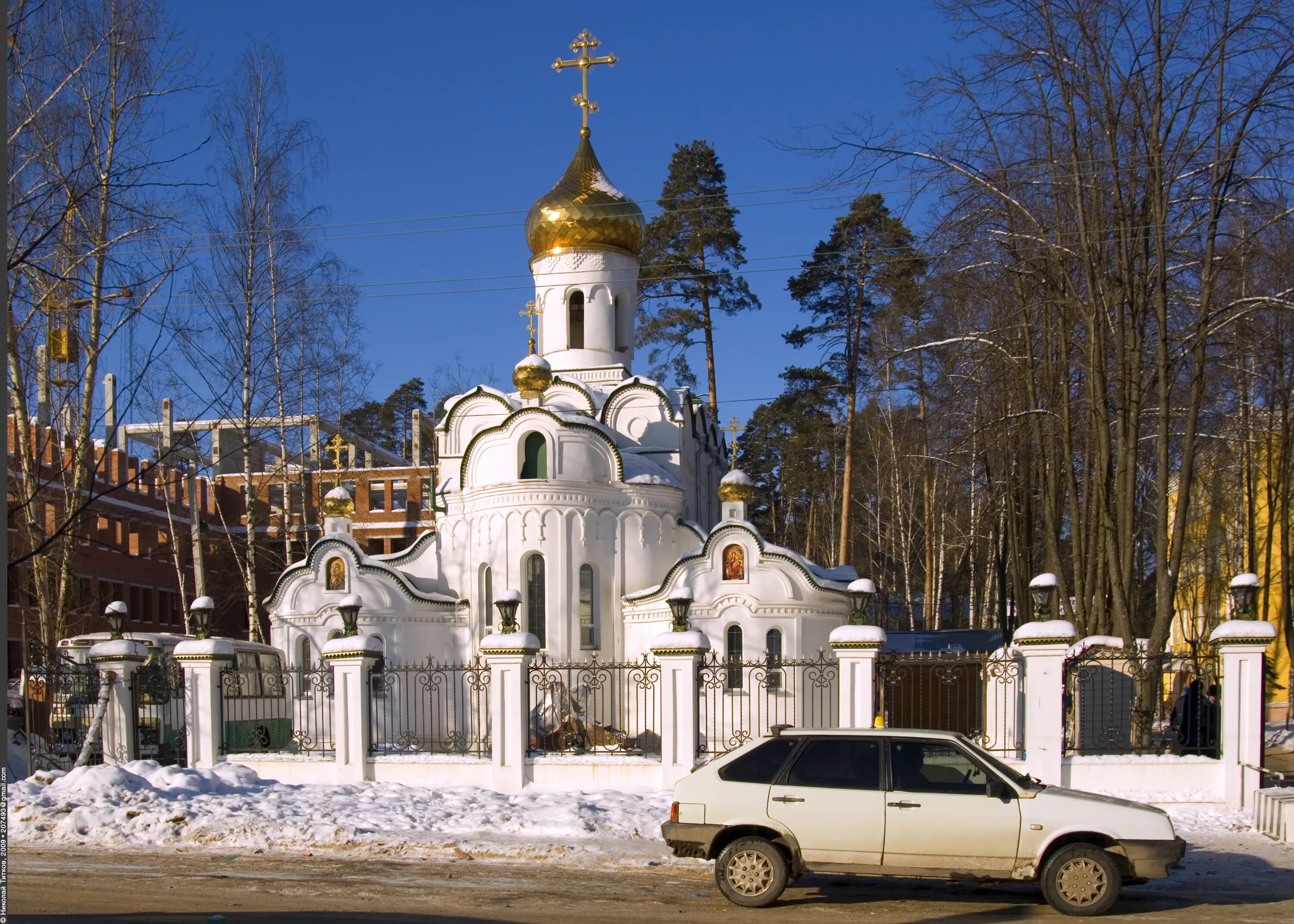 Церкви пушкино московская. Пантелеимоновский храм црб пушкино. пушкино город церковь. церковь в пушкино московской области.