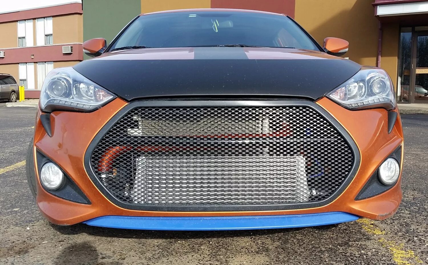 Решетка передний хендай соната 2021. Решетка радиатора для hyundai sonata ef tagaz. Решетка радиатора hyundai genesis 2013. Hyundai solaris 1 с белой решеткой радиатора. Решетка на хендай ix35.