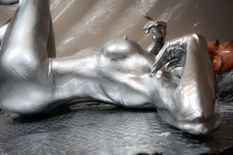 Silver paint porn 👉 👌 Official page shenaked.org