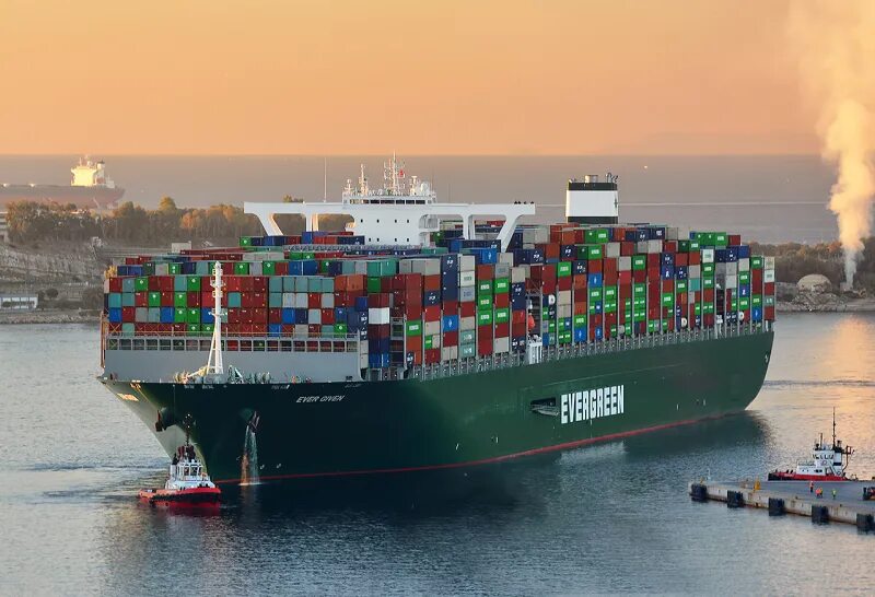 Евер гивен контейнеровоз. Контейнеровоз ever given в суэцком канале. Give a ship. Imo 2022. Эвер гивен контейнеровоз.
