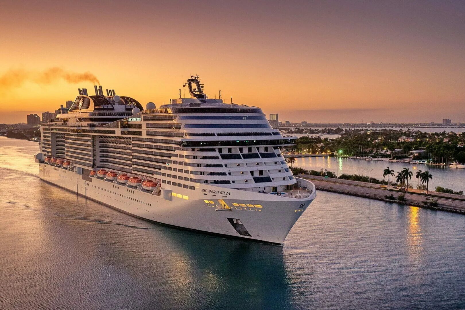 Корабль круиз msc. Круиз август 2024 года. Msc virtuosa дубаи. Спектр морей круизный лайнер. Лайнеры коста круизес.