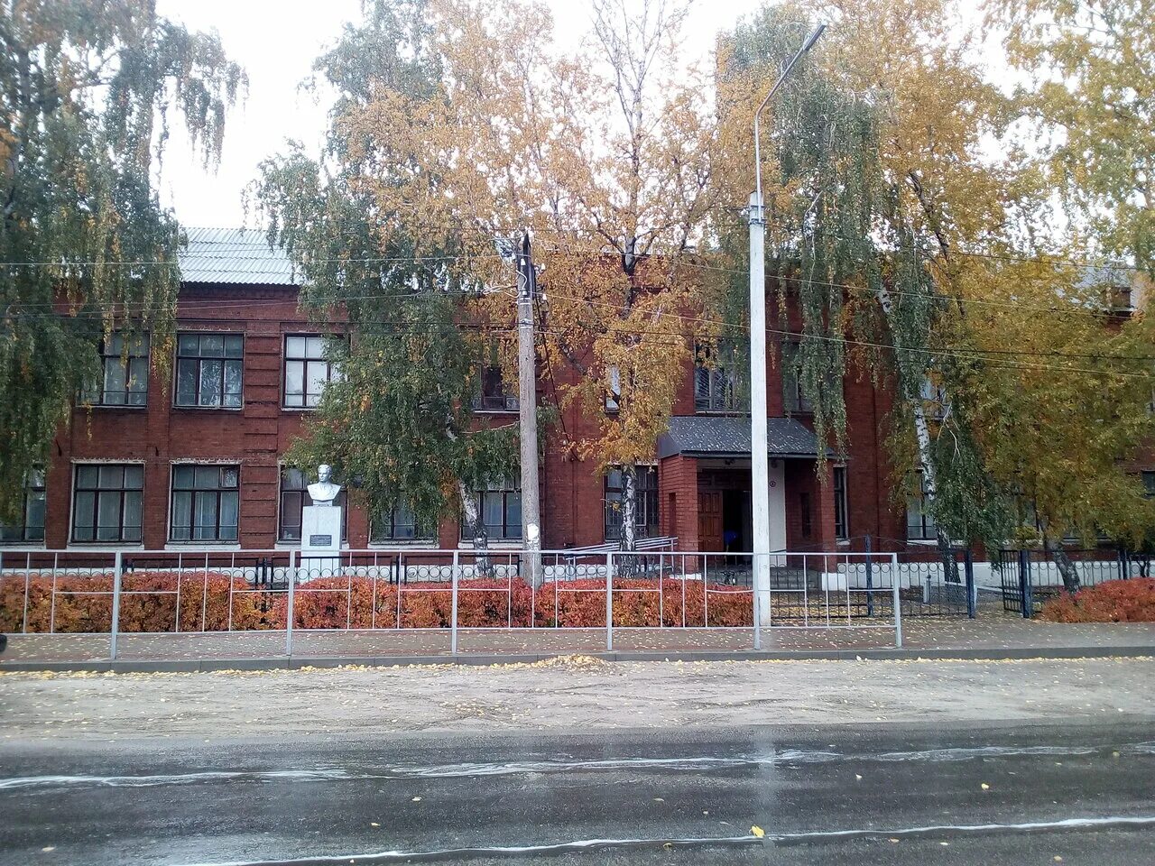 сош 2 россошь. мкоу сош 2 г россоши. школа 2 россошь. 2 школа город россошь. 10 школа россошь воронежская область.