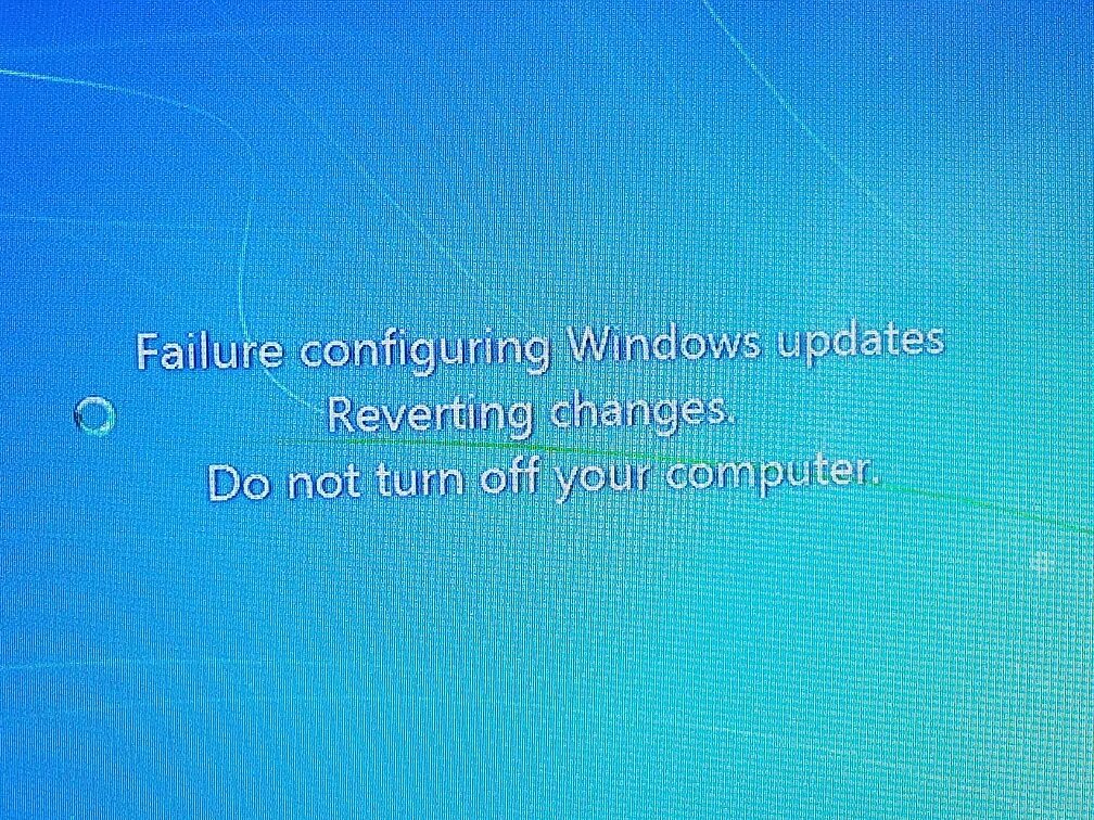 Отмена изменений не выключайте компьютер что делать. Обновление виндовс не выключайте компьютер. Отмена изменений Windows. Обновление Windows не выключайте компьютер. Не удалось настроить обновления Windows.