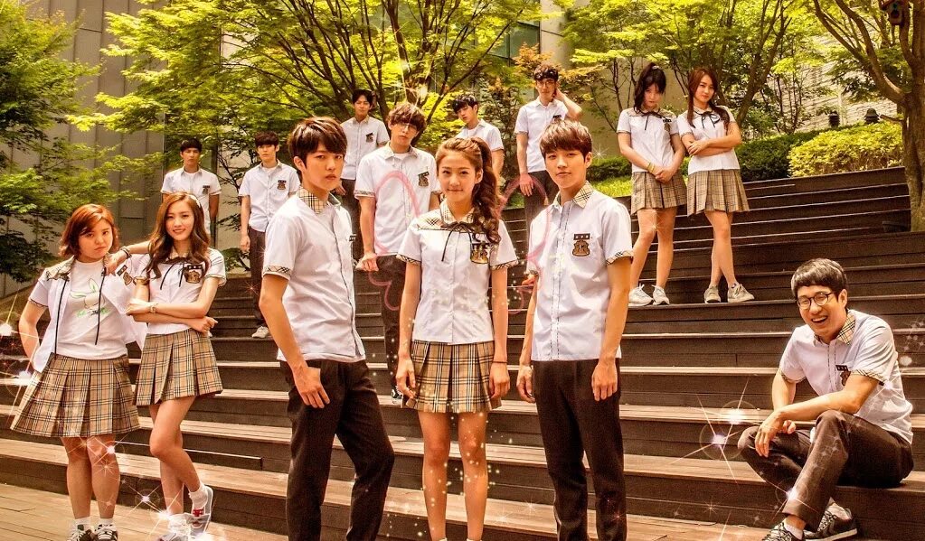 Старшая школа пора любви дорама. Старшая школа пора любить. Старшая школа дорама. Корейский сериал старшая школа. Старшая школа пора любить дорама.