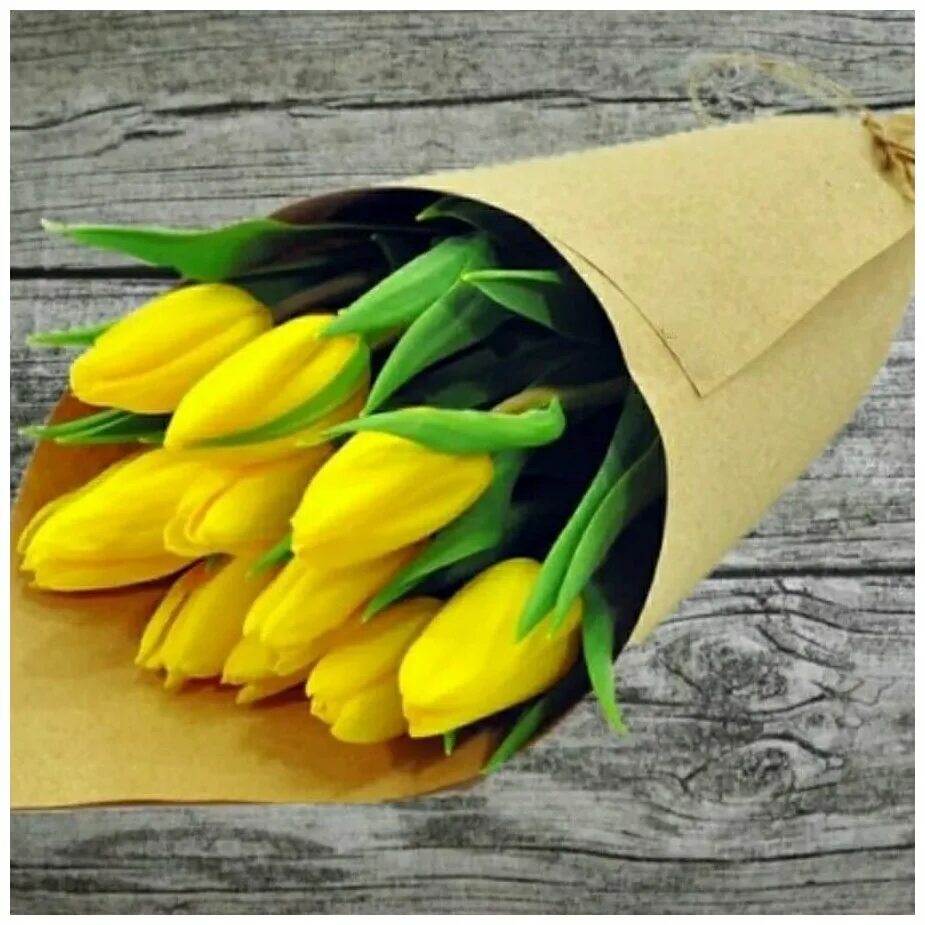 9 тюльпанов в букете. Тюльпаны 9 шт. Тюльпаны букет 15шт крафт. Упаковка тюльпанов. 9 тюльпанов в букете.