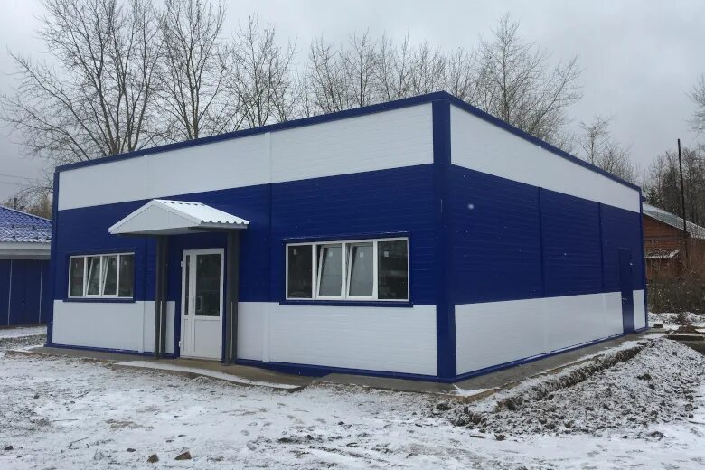Здание из сэндвич панелей. Строительство магазина из сэндвич панелей. Здания из сэндвич панелей под магазин. Быстровозводимые офисные здания. Проект магазина.