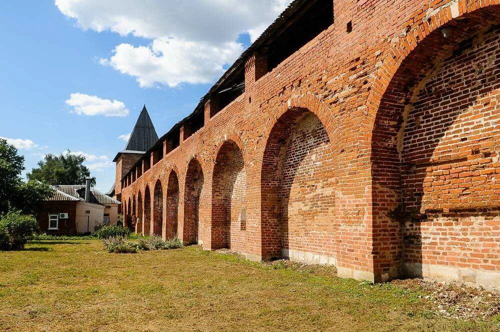 Зарайск кремль. Зарайск достопримечательности кремль. Зарайск ). Зарайск природа. Зарайский кремль коломна.