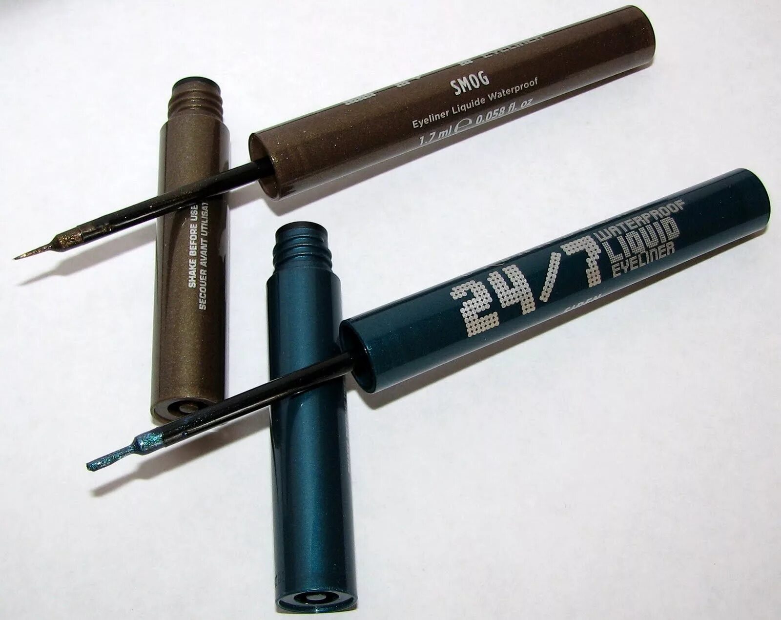 Waterproof eyeliner. Подводка Waterproof Liquid Soft Brush Eyeliner. Liquid Eyeliner Waterproof 24h. Подводка Liquid Eyeliner Ln. Urban Decay Waterproof Liquid Eyeliner.