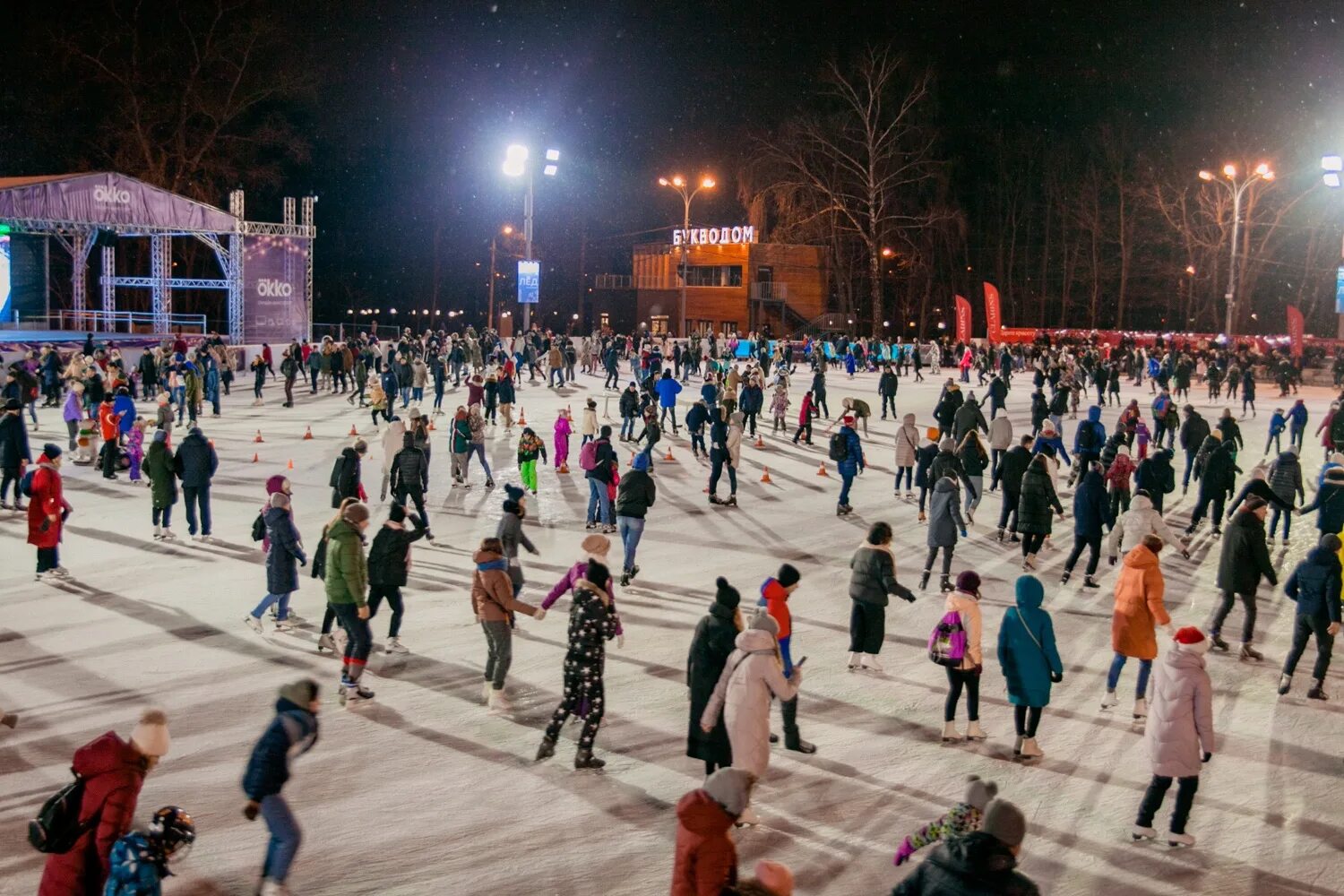 Парк Сокольники Москва каток. Каток в парке Сокольники. Каток лед в Сокольниках. Парк Сокольники каток гигант. Каток купить билеты на сегодня