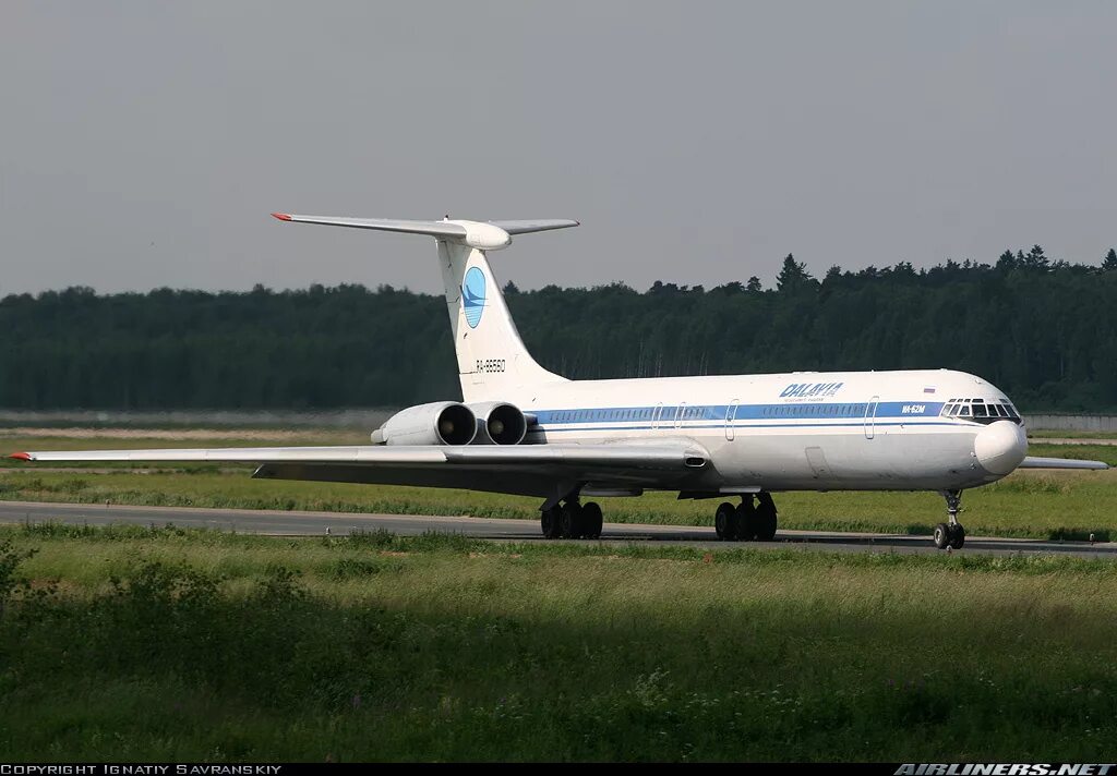 Кызыл иркутск авиабилеты. Ил 62 ливреи fsx. Международный аэропорт иркутск ангара. Самара иркутск самолет. Прямой самолет самара иркутск.