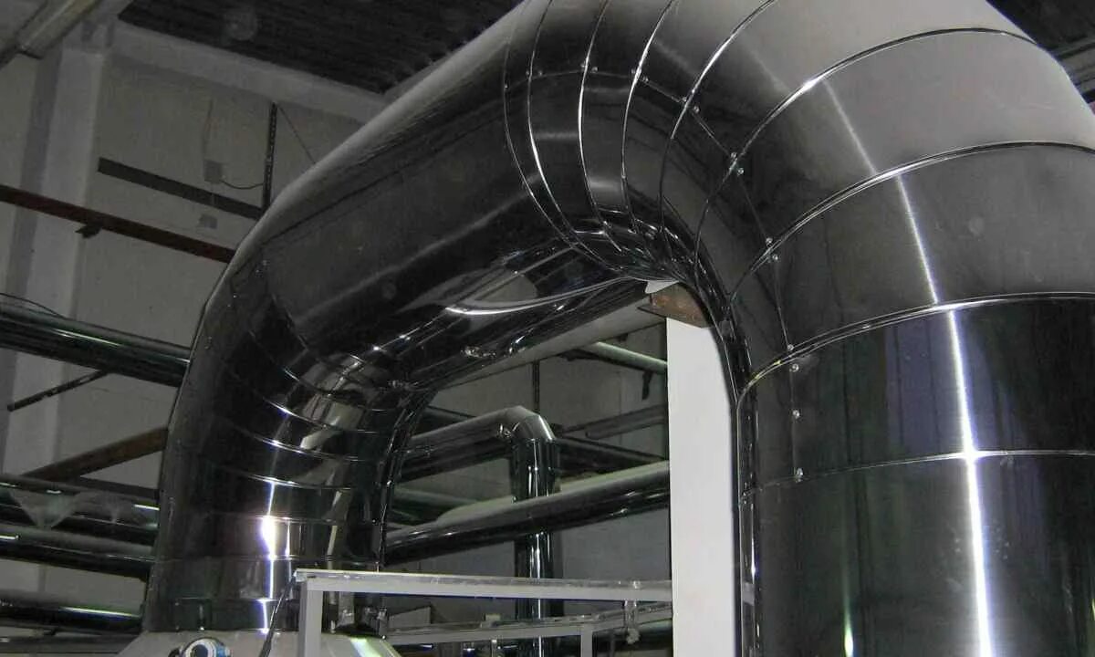 Теплоизоляция труб оцинкованной сталью. Теплоизоляция емкостей окожушка. Защитная оболочка для воздуховодов (окожушка). Монтаж кожухов. Изолировка трубопроводов оцинкованной сталью.