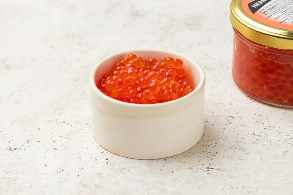 Какая икра вкусней горбуша нерка или кета. Икра горбуша 140. икра горбуши вкусвилл. вкусвилл икра красная. гармаш икра лососевая.
