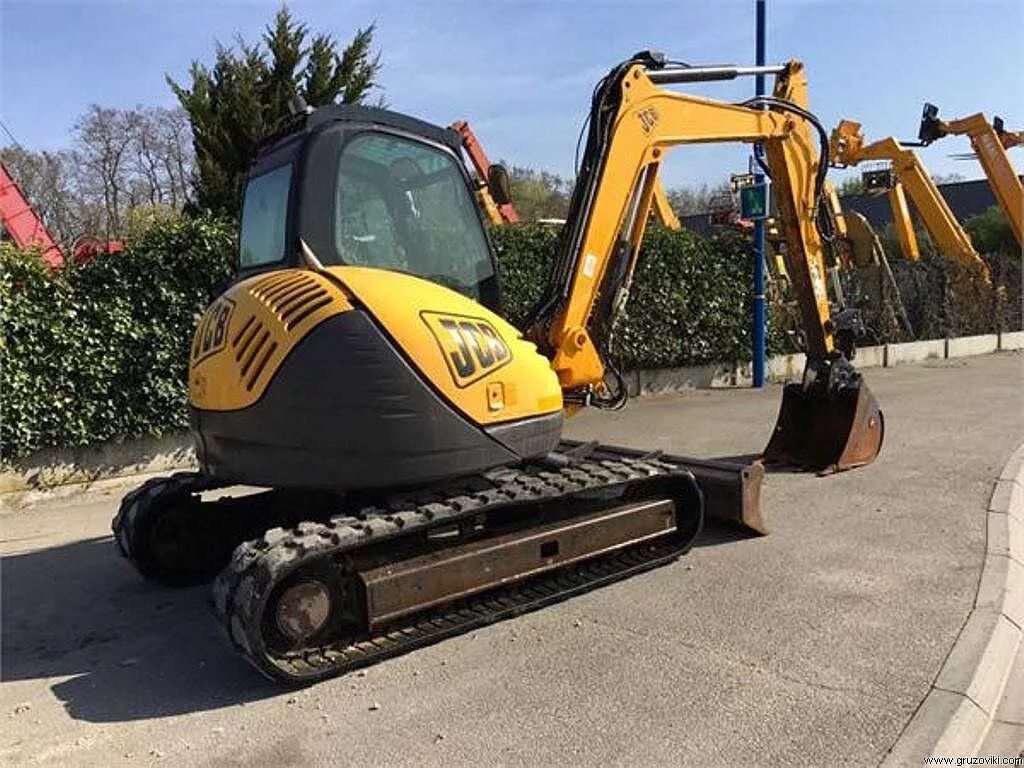 Гусеница jcb. Экскаватор jcb 8080. мини экскаватор гусеничный jcb. экскаватор jcb 250 гусеничный. экскаватор jcb 35.