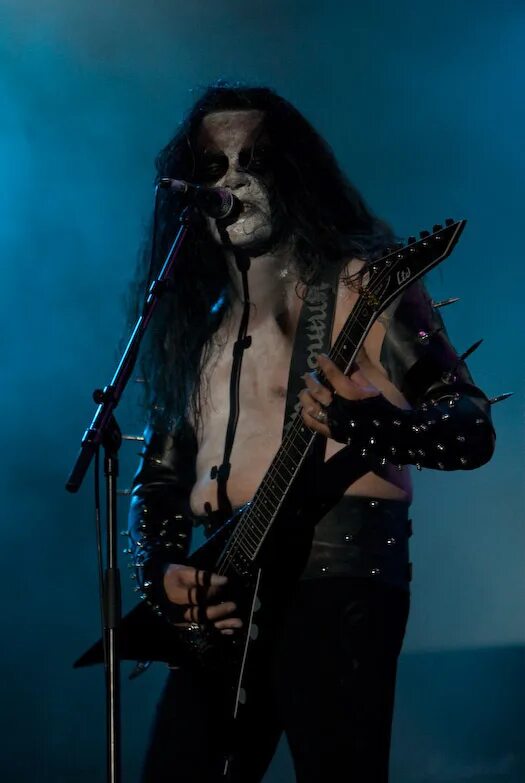 Аббат иммортал. Ольве "аббат"Эйкему. Immortal группа Abbath. Abbath Doom Occulta в молодости.