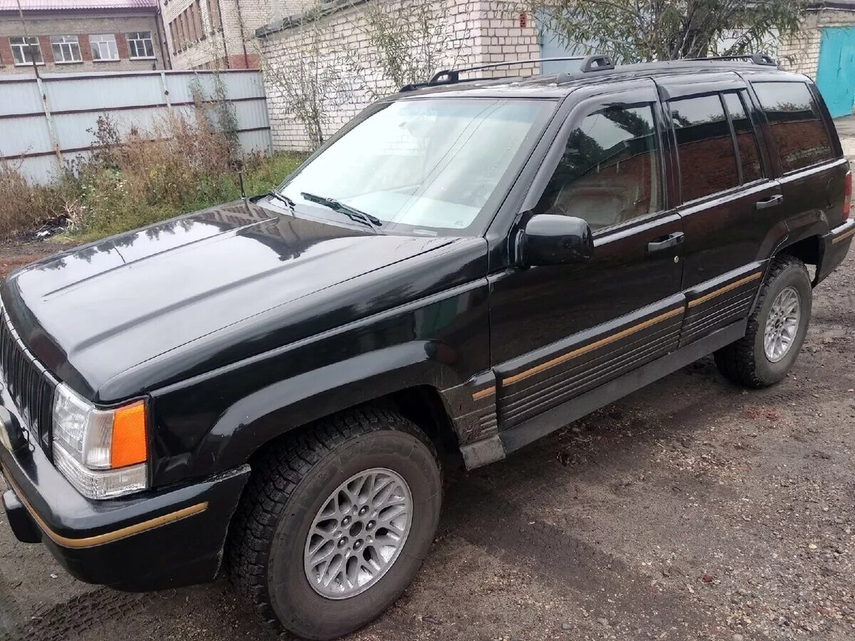 Jeep Grand Cherokee 1995. Гранд Чероки 1995 5.2. Jeep Grand Cherokee 1995 5.2. Jeep Grand Cherokee 5.2 at, 1995,. Куплю гранд чероки б у