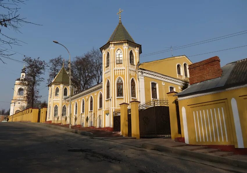 Храм преображения бежица. Архитектура города брянска. никольская церковь брянск бежица. троицкий собор трубчевск. брянск древний город.
