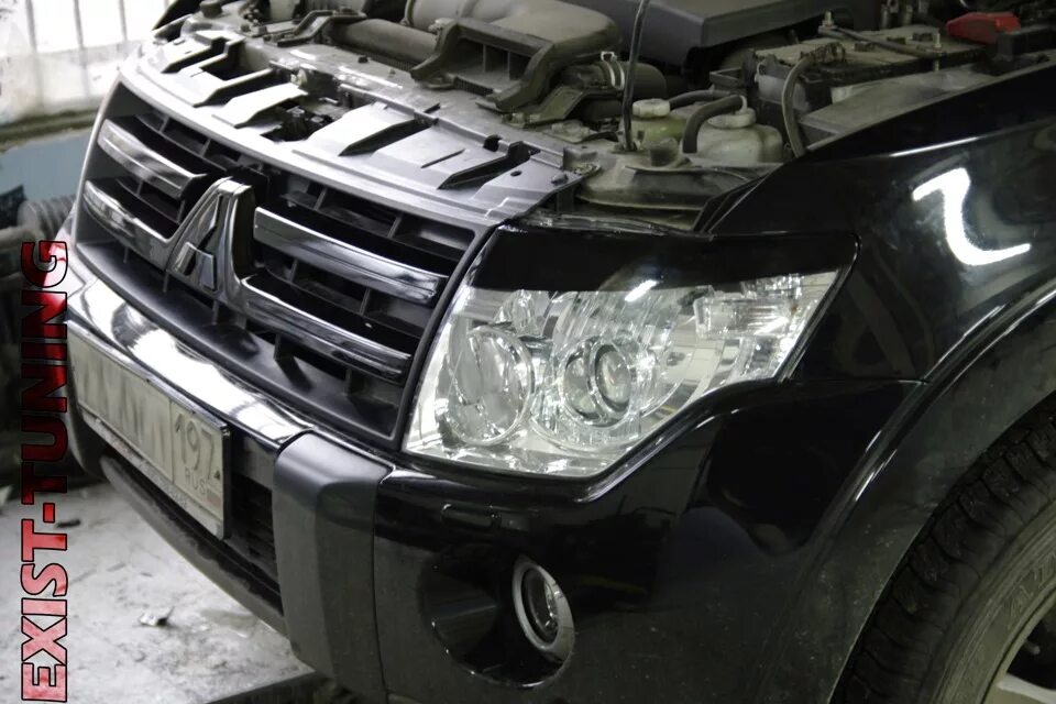 Тюнинг решетка Mitsubishi Pajero IV - YouTube