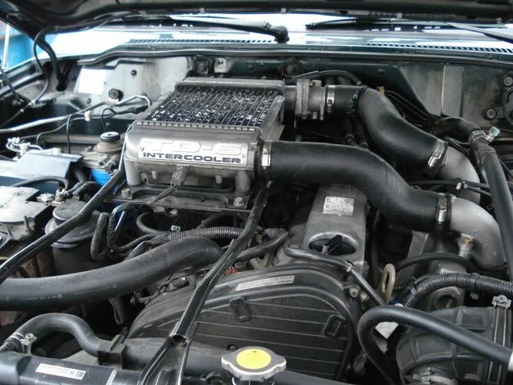 Двигатель ниссан патрол у61. 0 дизель двигатель. Nissan patrol 4. Nissan patrol y60 двигатели. 8 бензин.