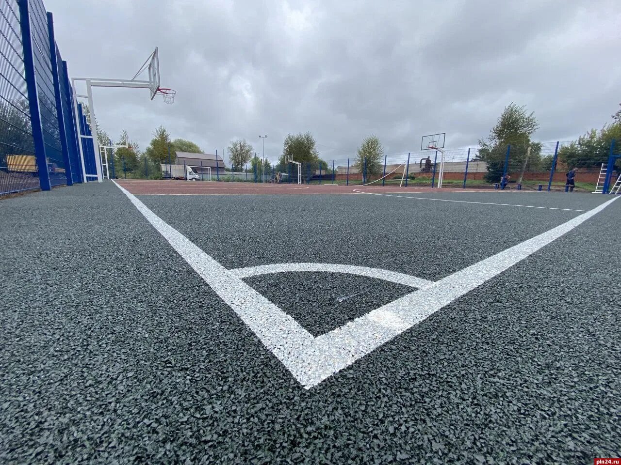 Почти площадь. Триумфальная площадь в москве до реконструкции. Триумфальная площадь в москве. Красная площадь. Москва.