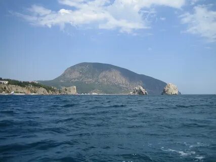 Остров белое черное море