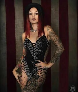 Cervena Fox Инстаграм