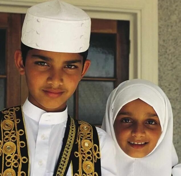 Красивые мусульманские дети. Красивые дети мусульмане. Мусульмане национальности. Раса мусульман.