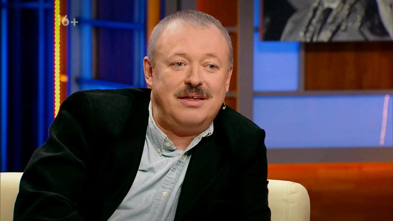 Басов и титова. Сын басова и фатеевой. Сыном владимиром басовым. Сыном владимиром басовым. Дочь владимира басова.