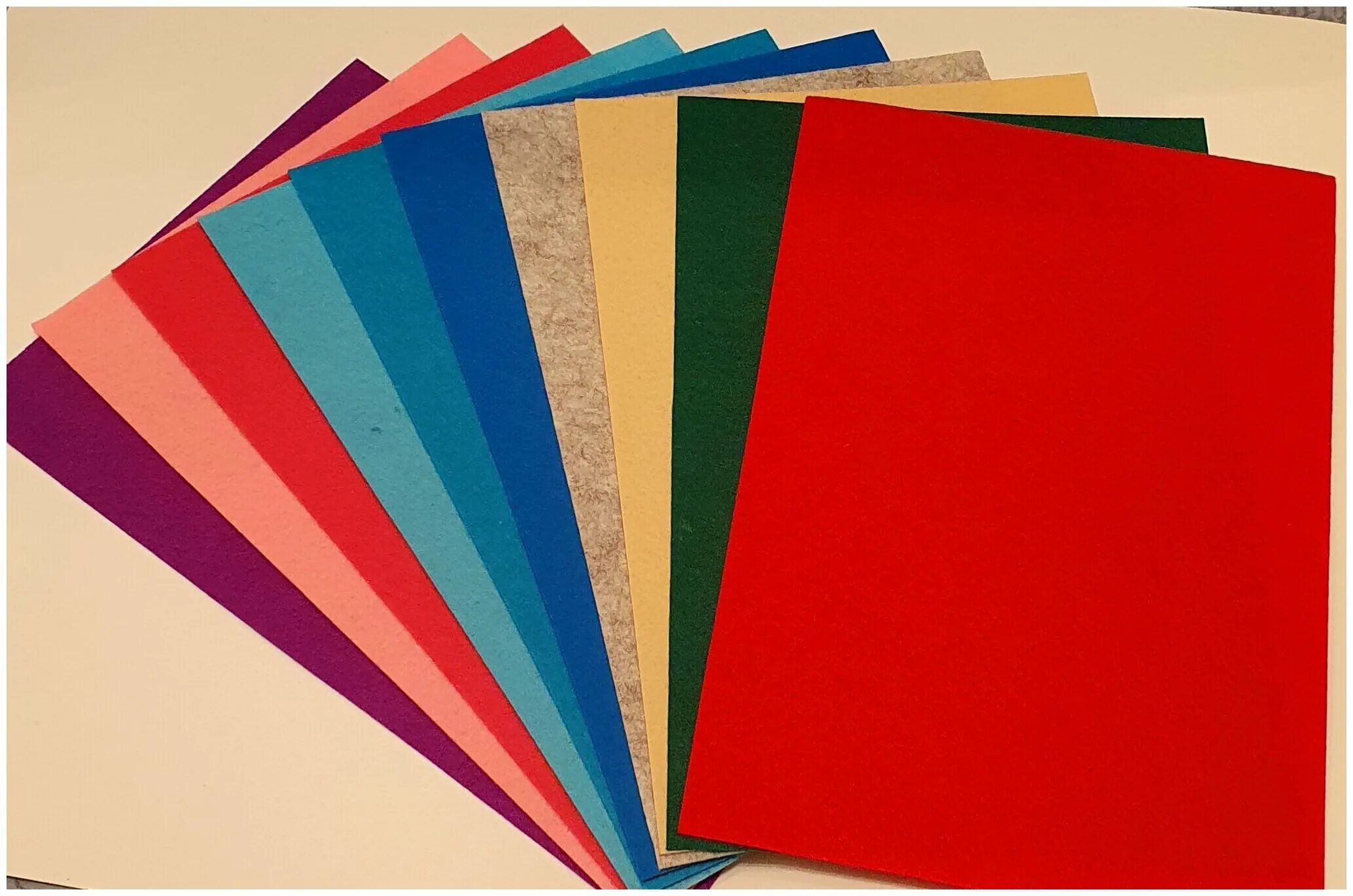 фетр глиттерный. фетр глиттерный. фетр разноцветный. ассорти 4823322. набор фетра.