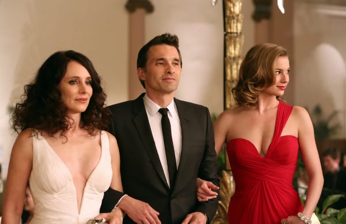 Реванш сериал эмили. Сериал месть реванш. Месть сериал американский. Месть сериал 2011–2015. Реванш возмездие сериал.