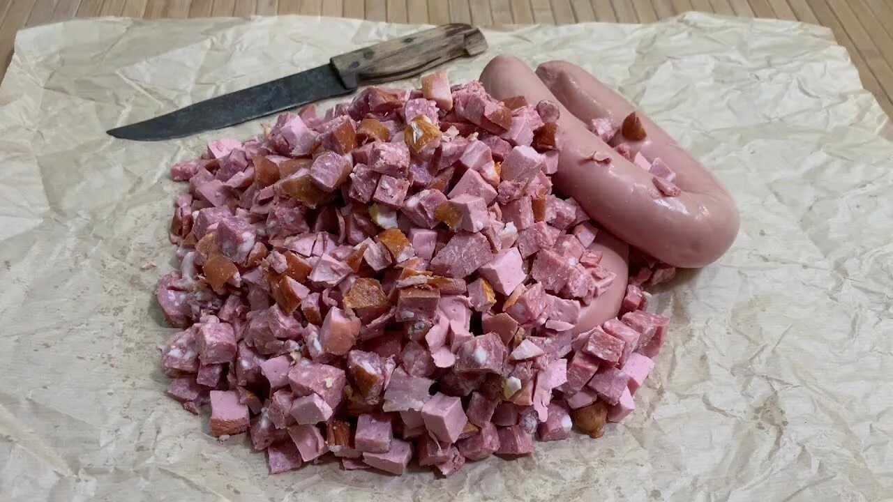 Есть просроченную колбасу