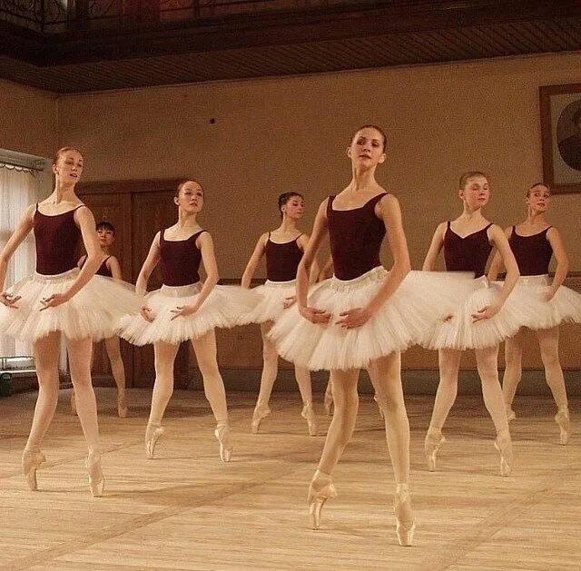 Мгах фото. Ваганова балерина. МГАХ балет. Московская балетная Академия. Московская Академия хореографии.