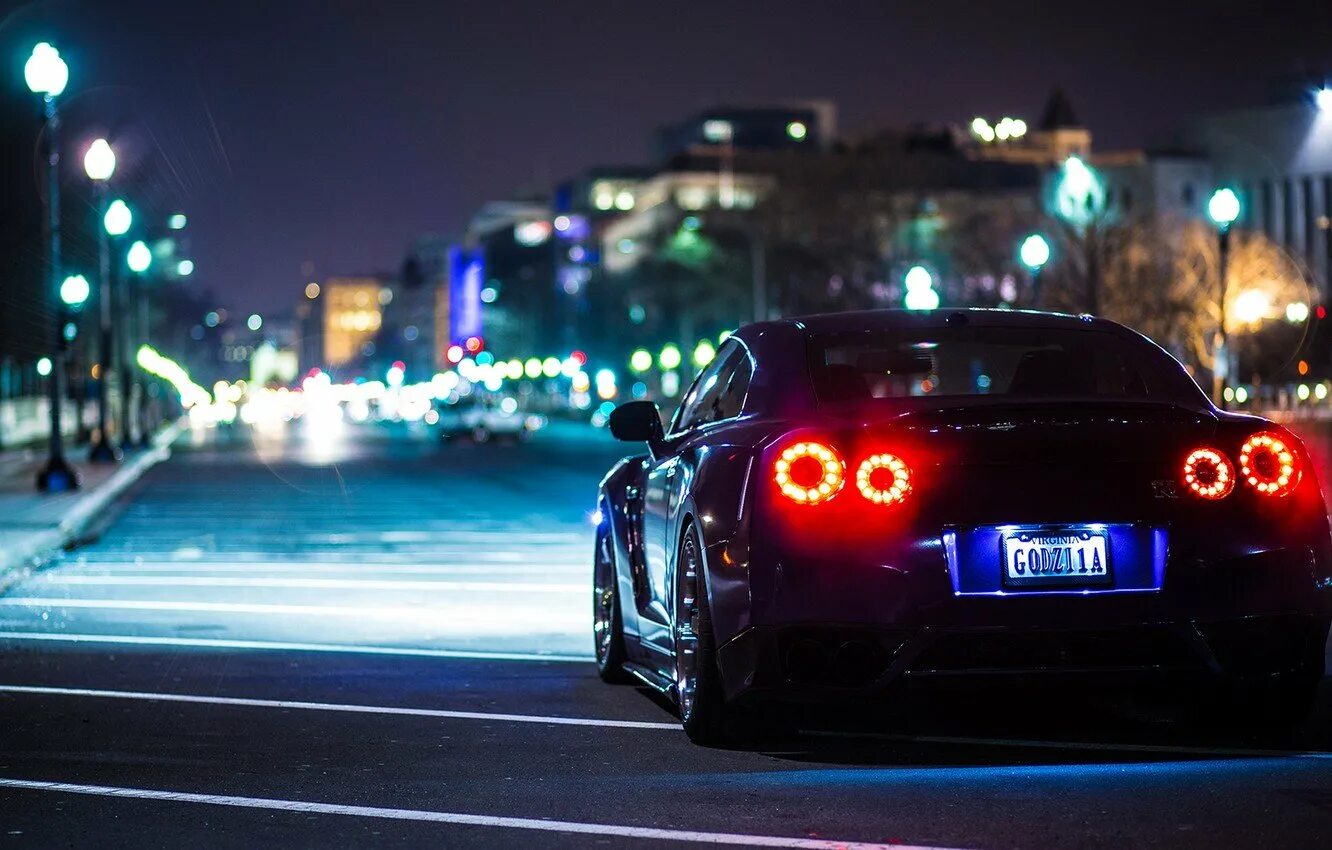 Nissan GTR 35 Night. Ниссан ГТР В ночном городе. Nissan Skyline GTR 35 С неоном. Ниссан ГТР 35 ночью. Красивая машина ночью