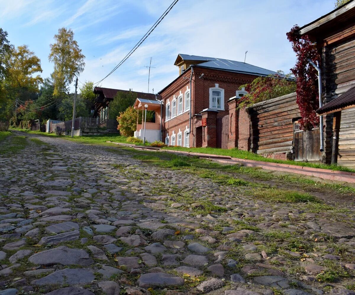 Г Юрьевец Ивановская область. Юрьевец Повольский. Юрьевец город на Волге. Город Юрьевец Ивановской. Сайт малые города ивановская область