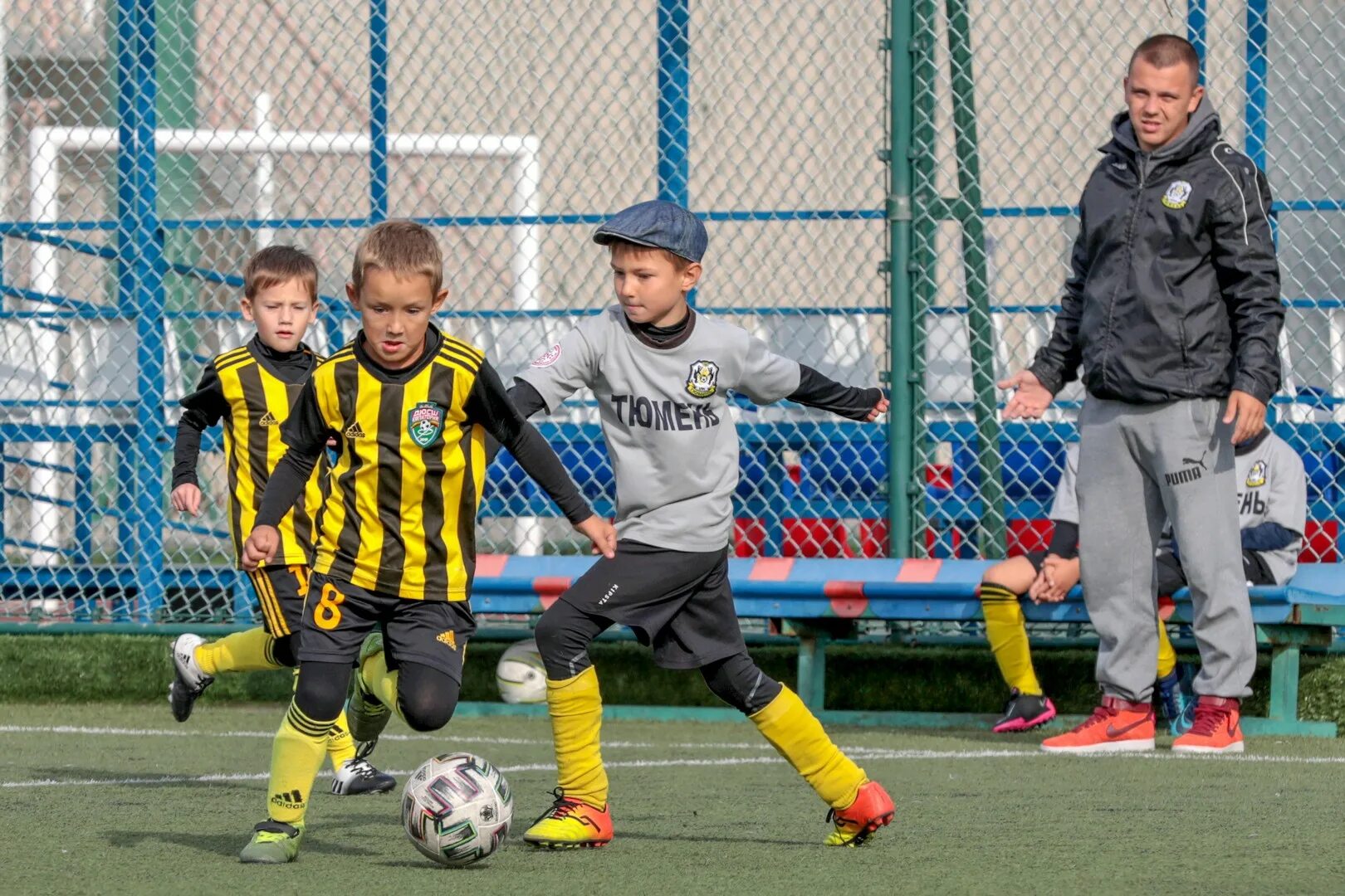 Евпатория турнир футбол. Евпатория детский футбол. Дюсш евпатория. Фк тюмень симферополь. Футбол евпатория.