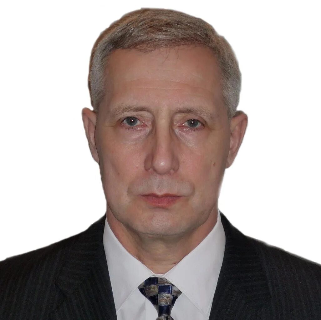 Латыпов преподаватель кфу. Иван латыпов биатлонист. Латыпов валерий сагитович. Латыпов роман маратович. Наиль латыпов казань.