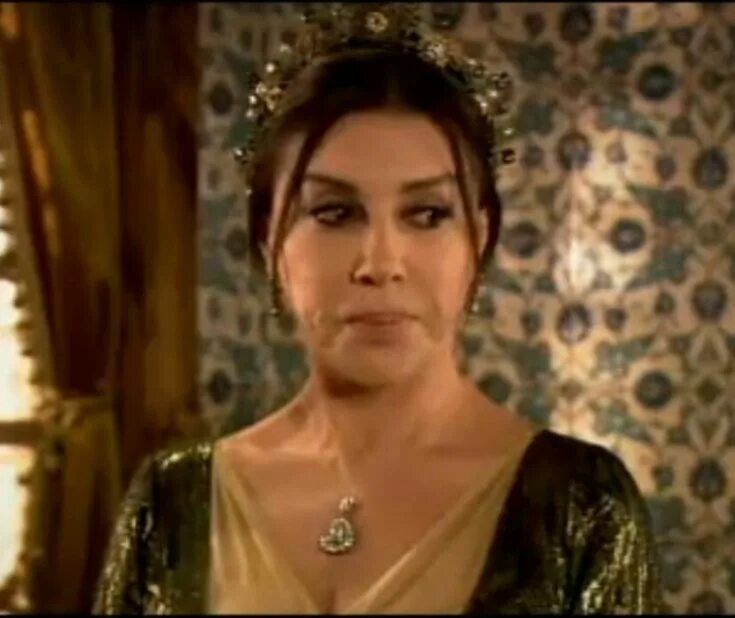 Валиде песня. Валиде в реальной жизни. Валиде песня. Валиде песня. Валиде песня.