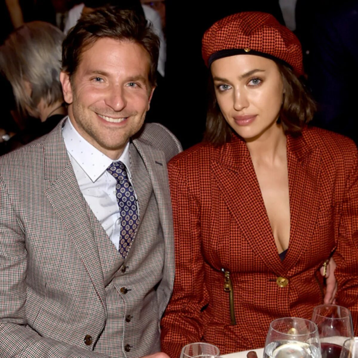 Bradley Cooper and Irina Shayk. Ириг ашекй и Бредли Купер.