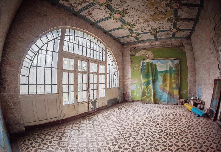 усадьба мсциховского лнр.