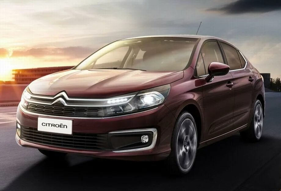 Ситроен 2011c2. Citroen ds3 2011. Ситроен автомобиль 2011 года. Ситроен дс 5 2012 года. Ситроен ds 21.