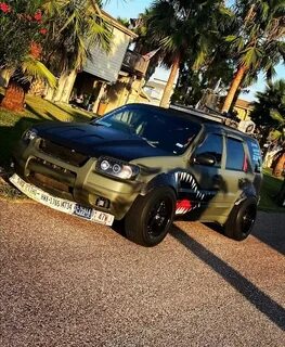 Tribute ford escape