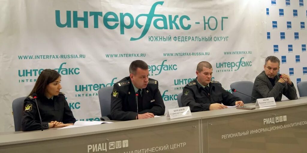 Судебный пристав головешкин. Быковский фссп волгоградской области. Соловьева оксана владимировна волгоград пристав. Управление фссп в волгоградской области. Шарифуллина судебный пристав-исполнитель.