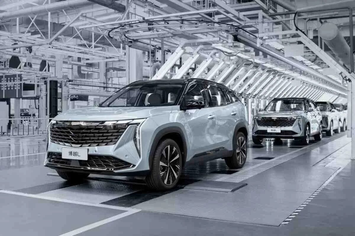 Vw atlas 2024. Vw atlas 2023. Vw atlas cross sport 2022. Новый geely atlas l 2023. Атлас weekend 2021.