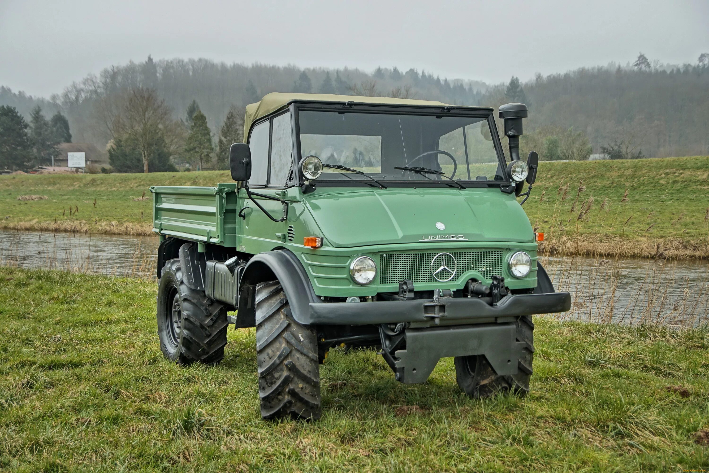 Unimog Mercedes-Benz. Mercedes Benz Унимог. Mercedes Benz Unimog 1963. Mercedes Unimog 4x4. Мерседес унимог купить